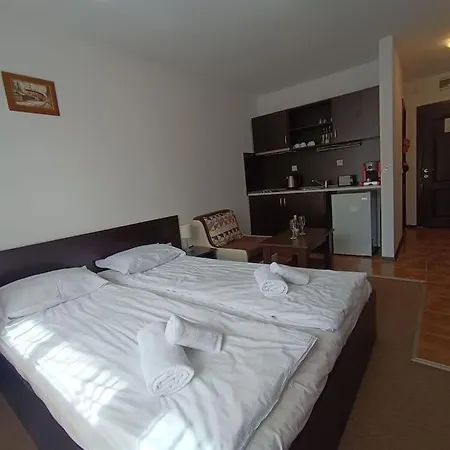 студио в мария антоанета Daire *